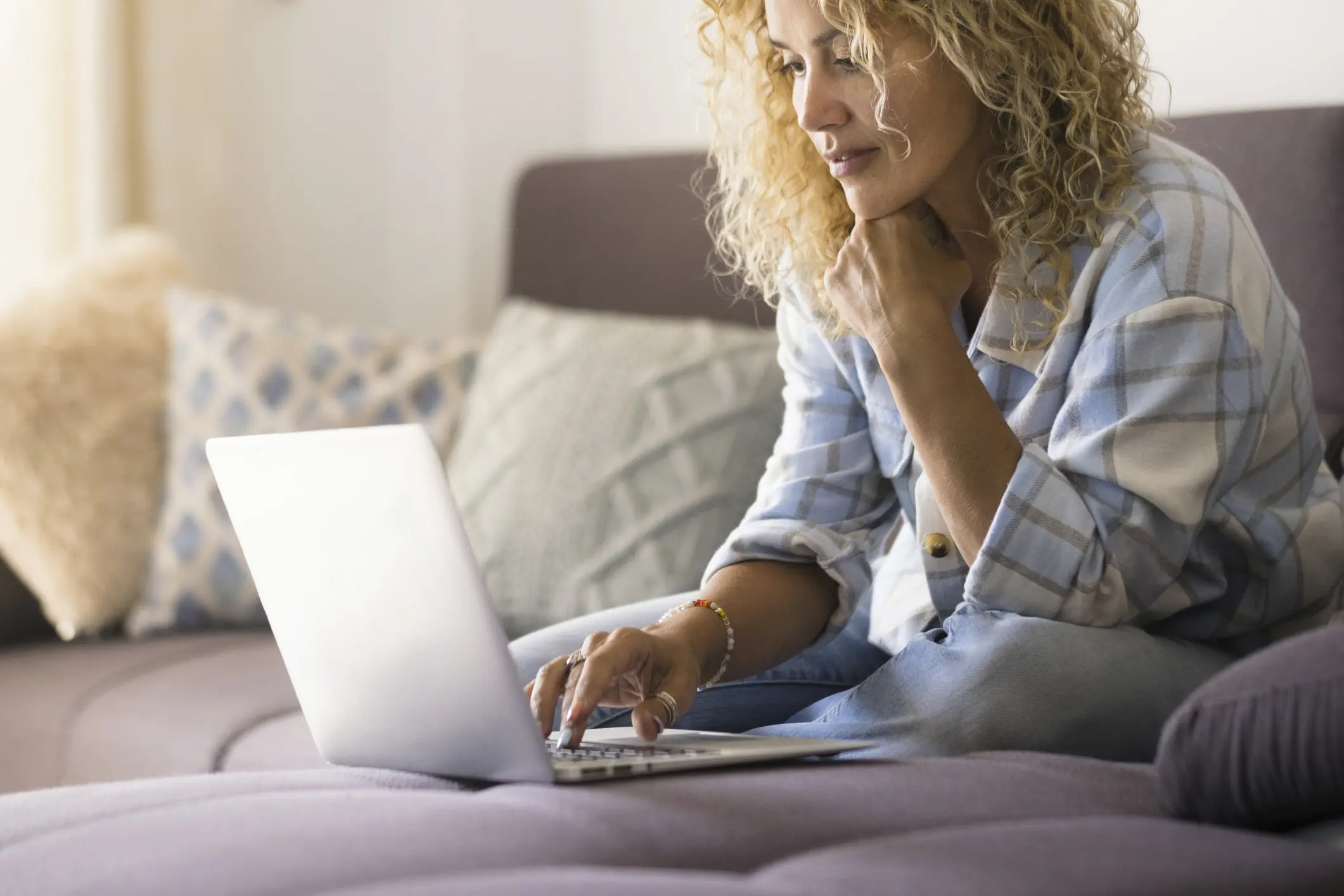 Here's What to Look For in a Menopause Specialist